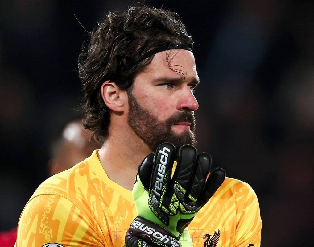 今夏加盟利物浦!玛玛达扑点+8次扑救获全场最佳 今夏加盟利物浦!玛玛达扑点+8次扑救获全场最佳